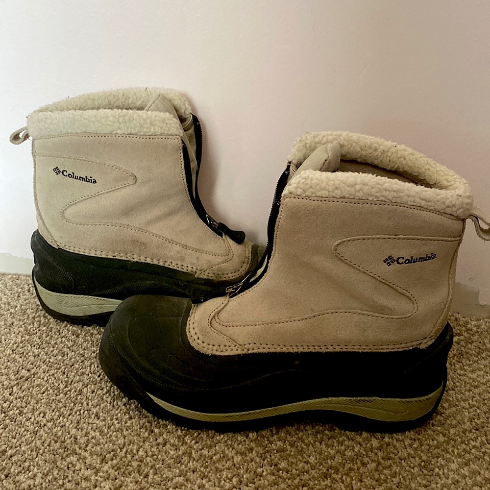 Columbia winter zipper boots women’s 8